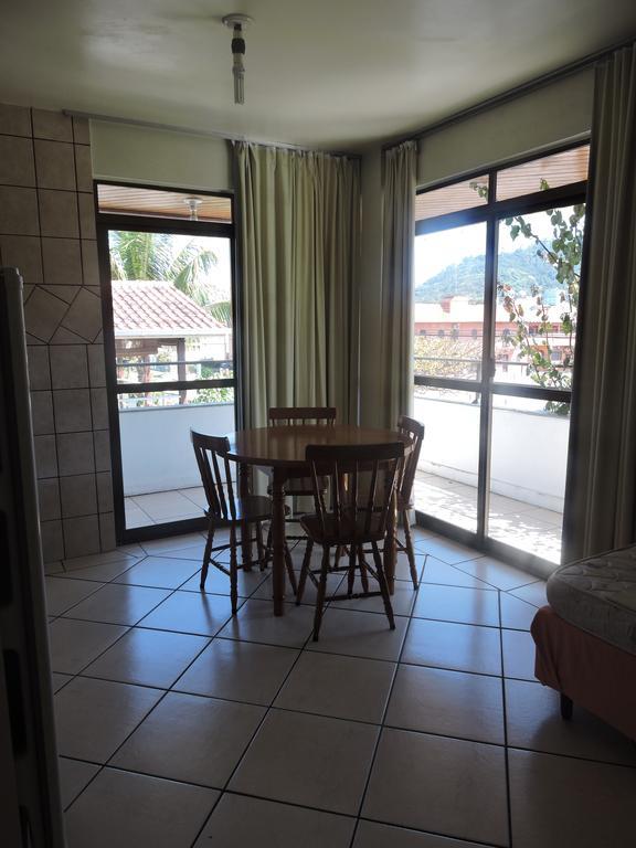 Residencial Baleia Franca Aparthotel Governador Celso Ramos Exterior photo