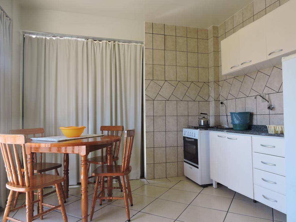 Residencial Baleia Franca Aparthotel Governador Celso Ramos Exterior photo
